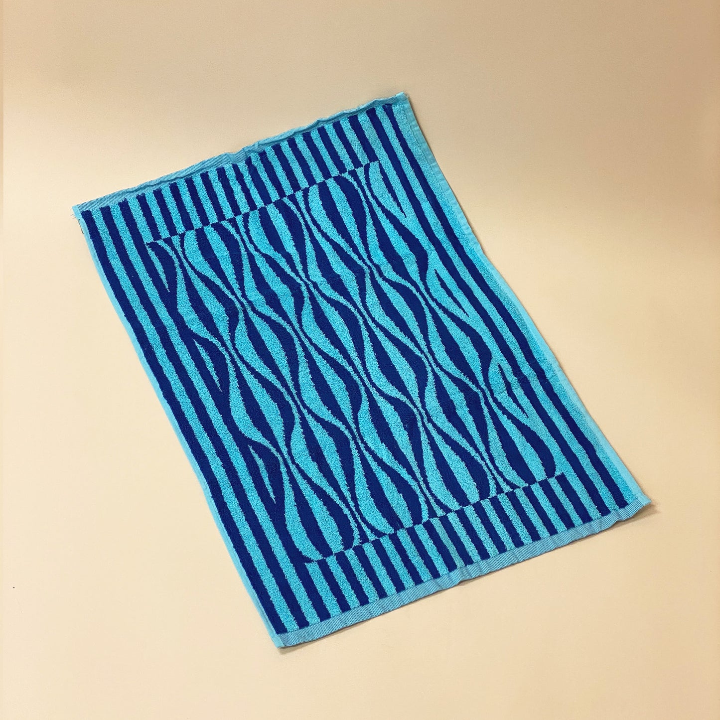 Henny Towel - Splash! - Two sizes
