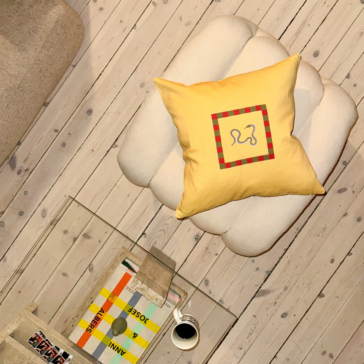 Pillow / Farm / Snake