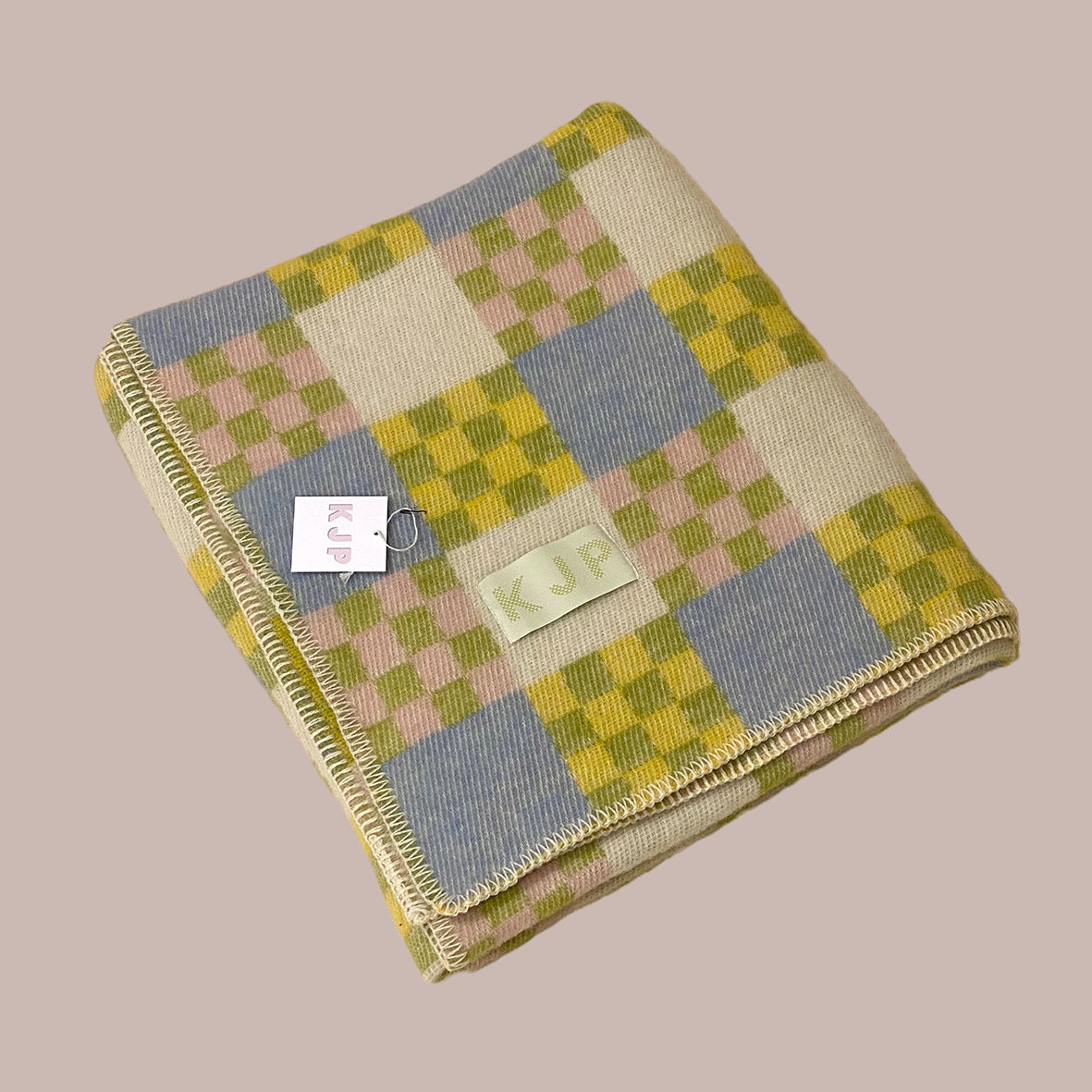 Beaulieu Blanket