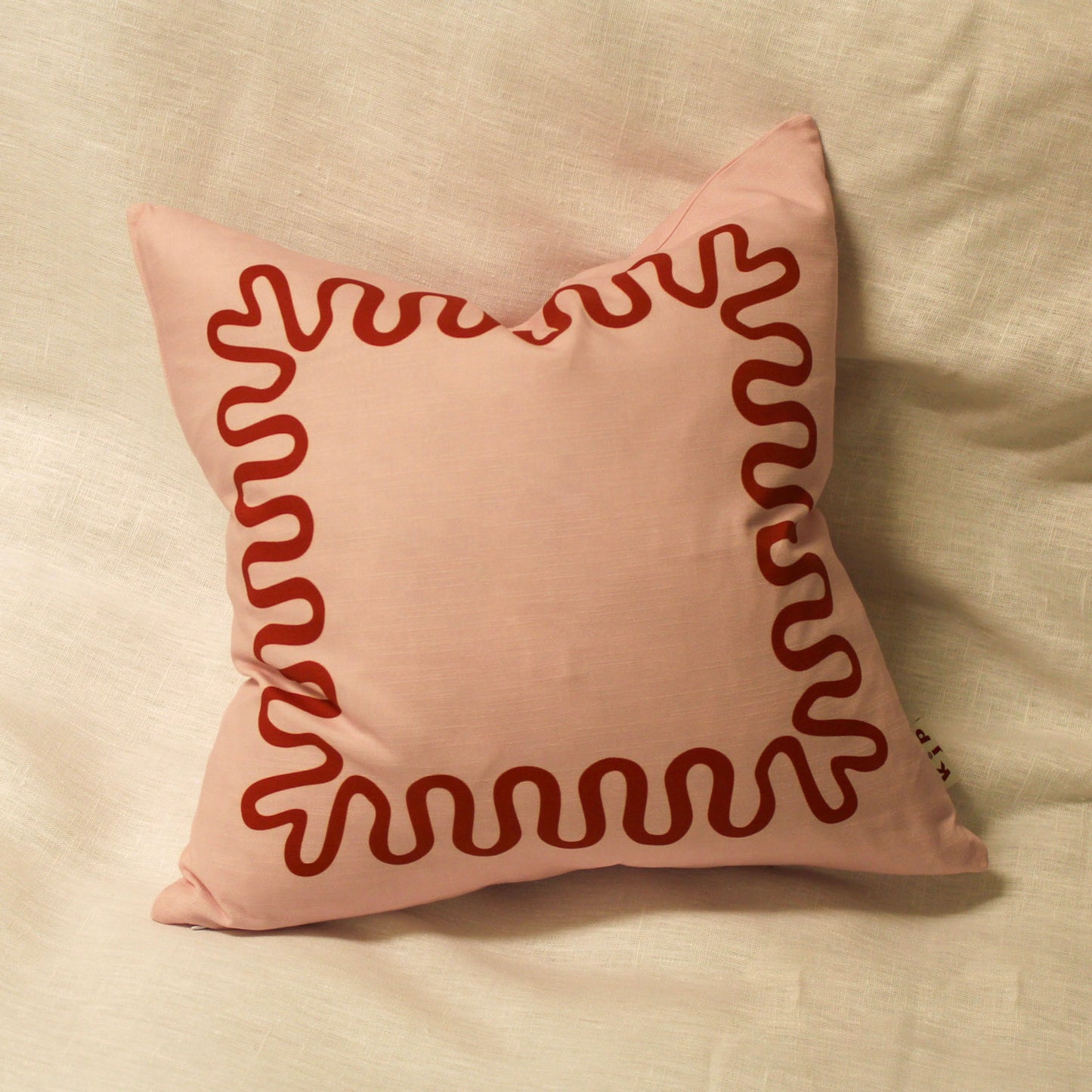 Pillow / Meander / Raspberry Jam