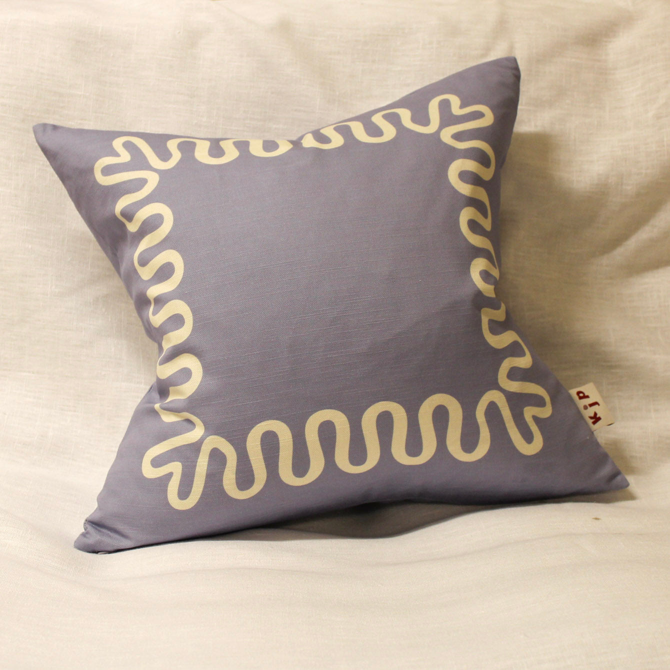 Pillow / Meander / Cornflower